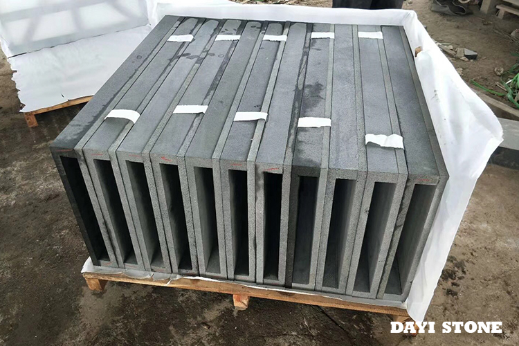 Coping Black Basalt Top and front edge Honed others sawn - Dayi Stone Coping Black Basalt Top and front edge Honed others sawn - Dayi Stone